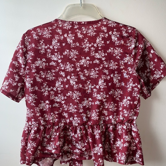 Floral blouse - Picture 2 of 3